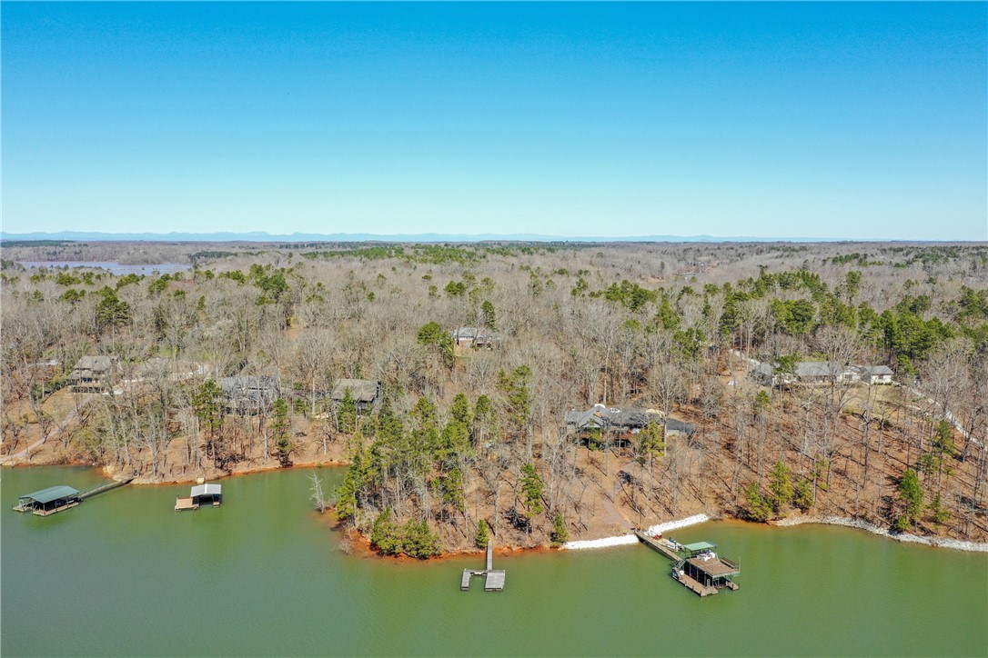 726 Seminole Point Road Fair Play, SC 29643 - Photo 27 of 30 Gallery Image 27