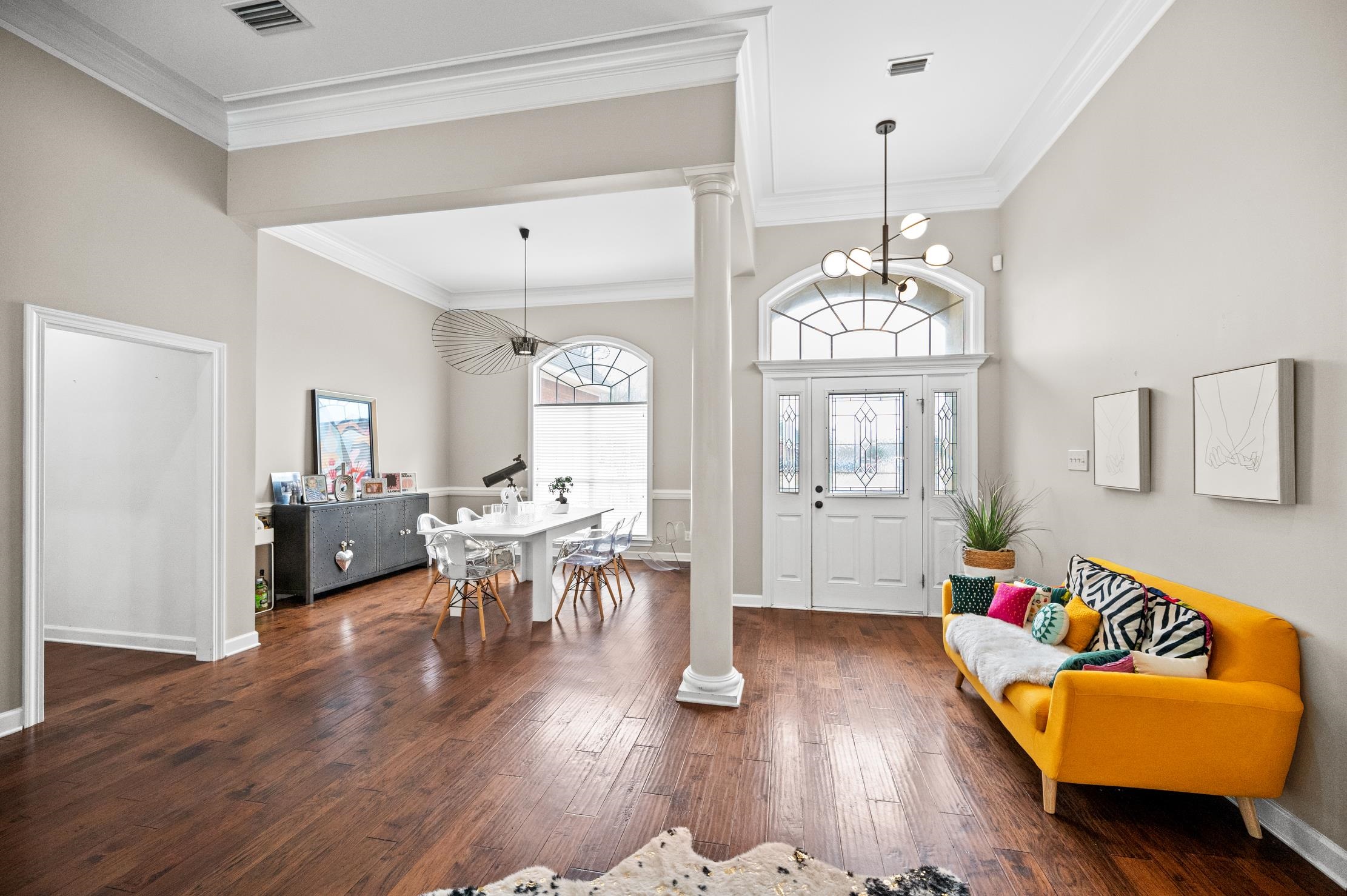 8977 Parliament Circle Daphne, AL 36526 - Photo 4 of 39 Entrance Foyer
