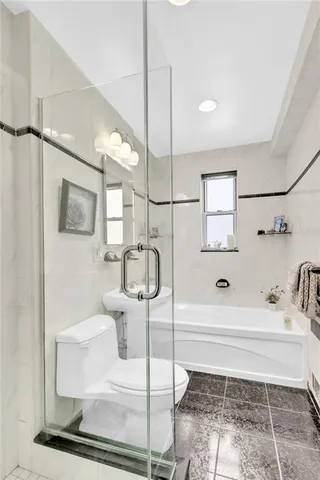 $575,000 | 9281 Shore Road, Unit 402 | Bay Ridge