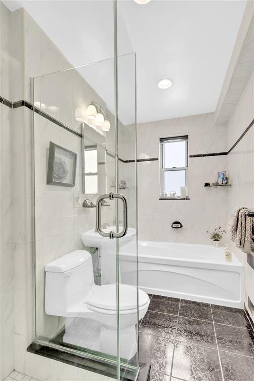 9281 Shore Road, Unit 402 Brooklyn, NY 11209 - Photo 5 of 15