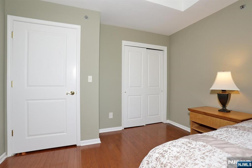 175 Rochelle Avenue, Unit 321 Rochelle Park, NJ 07662 - Photo 33 of 50