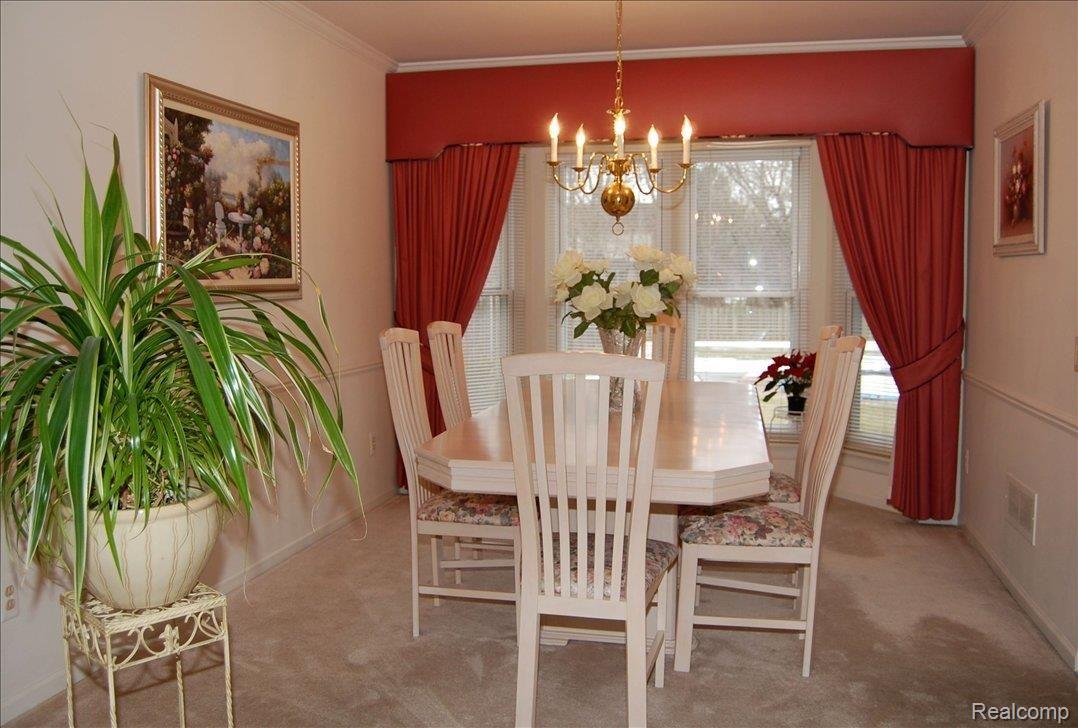 47167 Hanford Road Canton, MI 48187 - Photo 9 of 19 Formal Dining Room