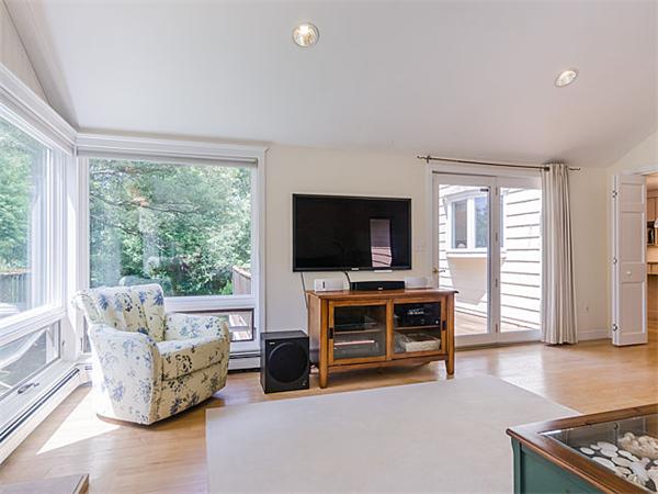 9 Whittier Road Lexington, MA 02420 - Photo 6 of 19