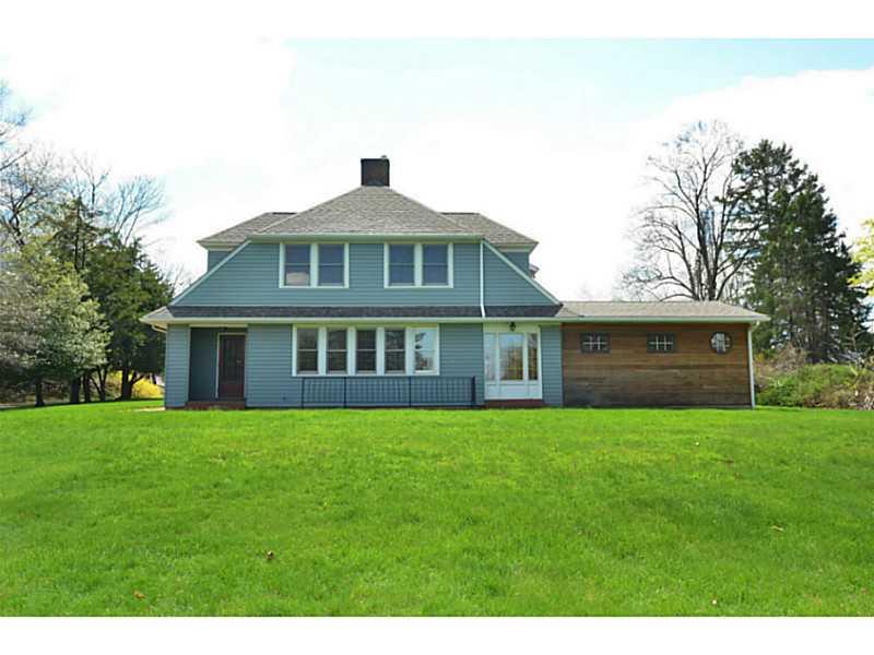 1045 Tuscarawas Road Beaver, PA 15009 - Photo 4 of 22 Exterior Front.
