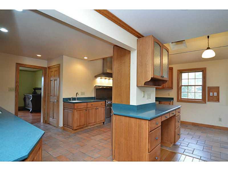 1045 Tuscarawas Road Beaver, PA 15009 - Photo 6 of 22 Kitchen.