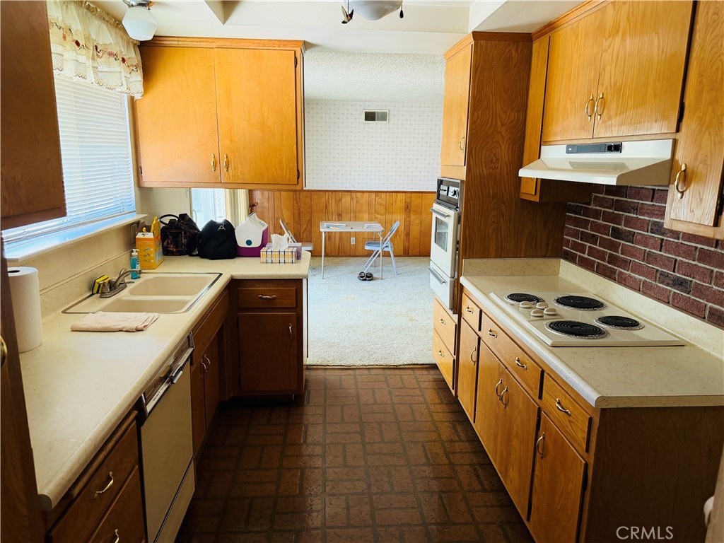 21245 Cold Spring Lane Diamond Bar, CA 91765 - Photo 8 of 15