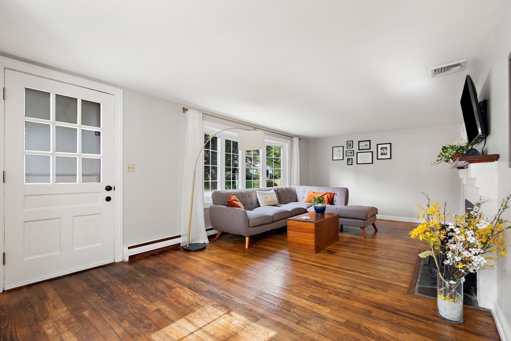 56 Woodland Road Ashland, MA 01721 - Photo 9 of 35 Gallery Image 9