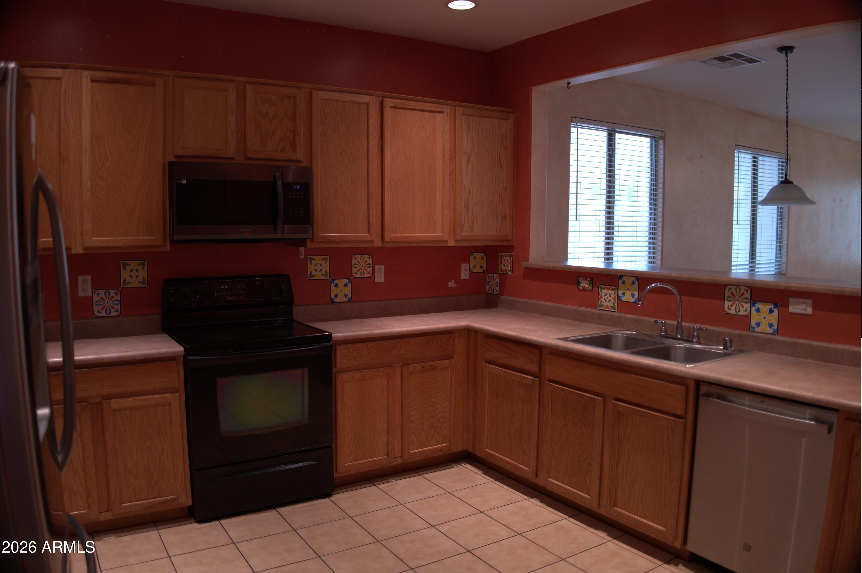 6801 West Maldonado Road Laveen, AZ 85339 - Photo 5 of 21 Photo Apr 01 2026, 12 13 06 PM