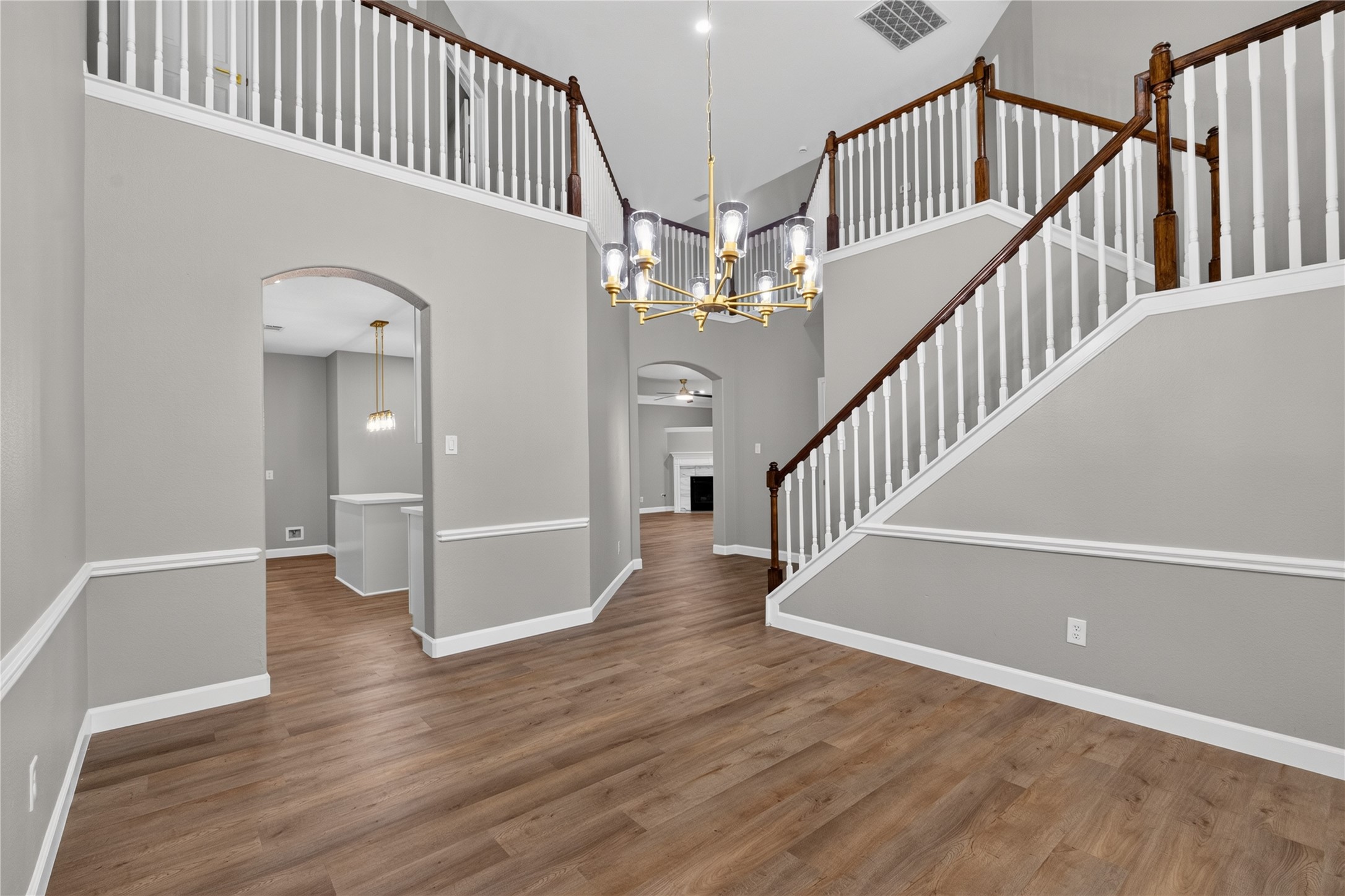 2927 Walnut Knoll Way Houston, TX 77084 - Photo 5 of 49