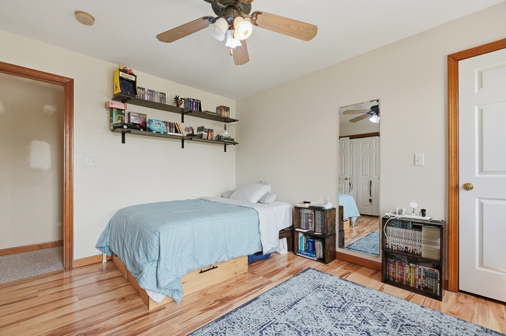 1527 Main Street Acushnet, MA 02743 - Photo 30 of 32