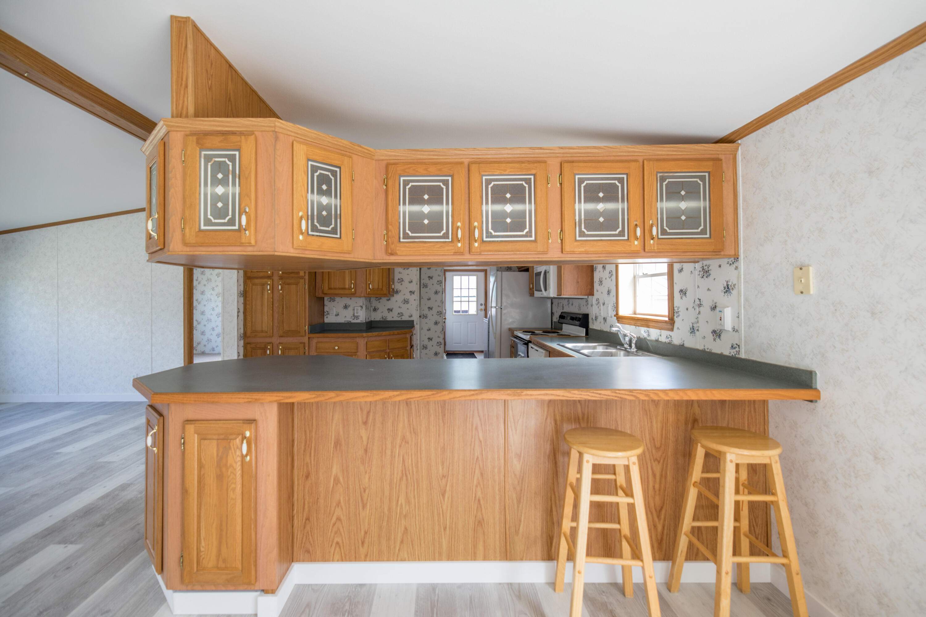 386 South Witham Road Auburn, ME 04210 - Photo 8 of 49 6I3A4951