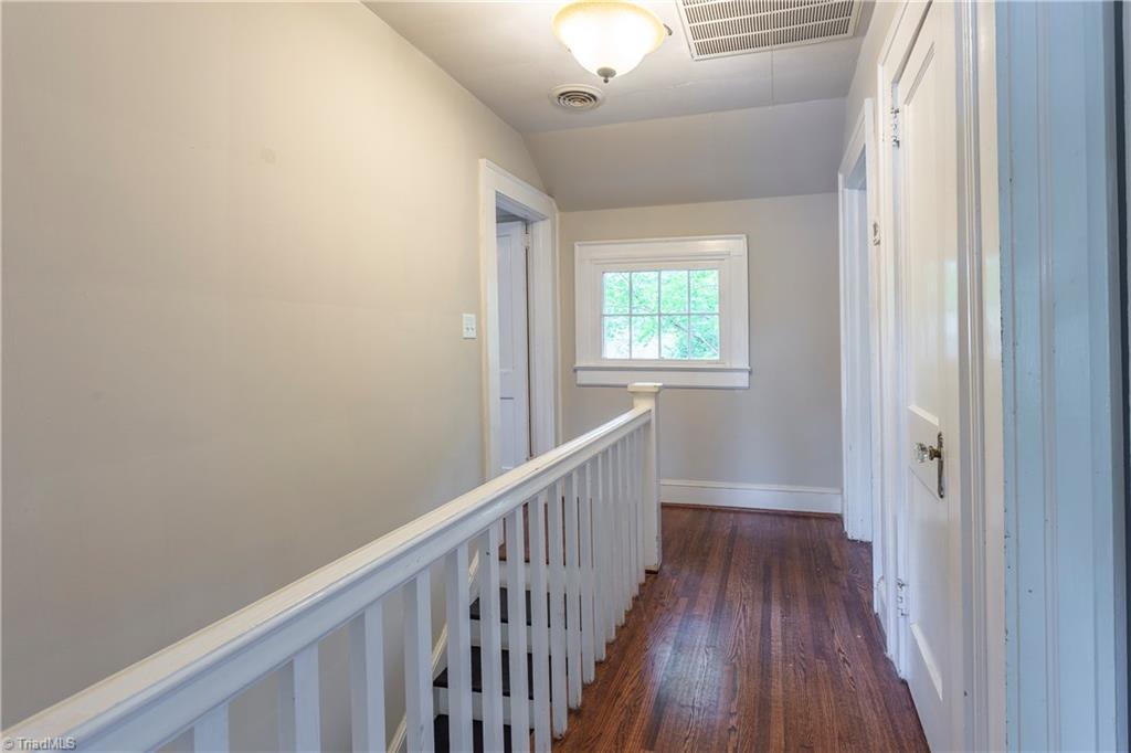 2103 Rolling Road Greensboro, NC 27403 - Photo 14 of 28 Gallery Image 14