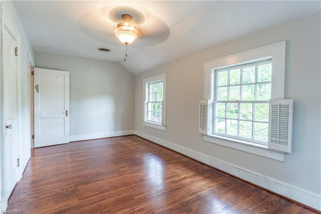 2103 Rolling Road Greensboro, NC 27403 - Photo 19 of 28 Fourth bedroom