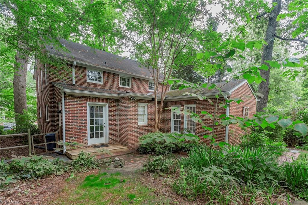 2103 Rolling Road Greensboro, NC 27403 - Photo 24 of 28 Gallery Image 24