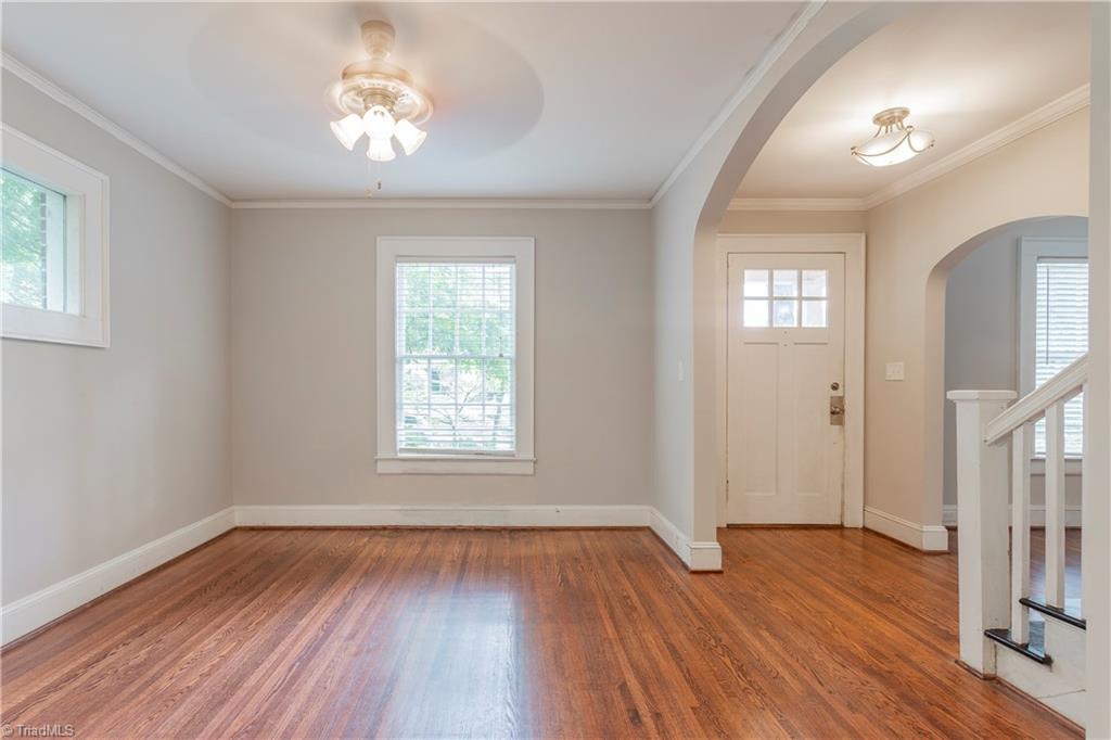 2103 Rolling Road Greensboro, NC 27403 - Photo 5 of 28 Gallery Image 5