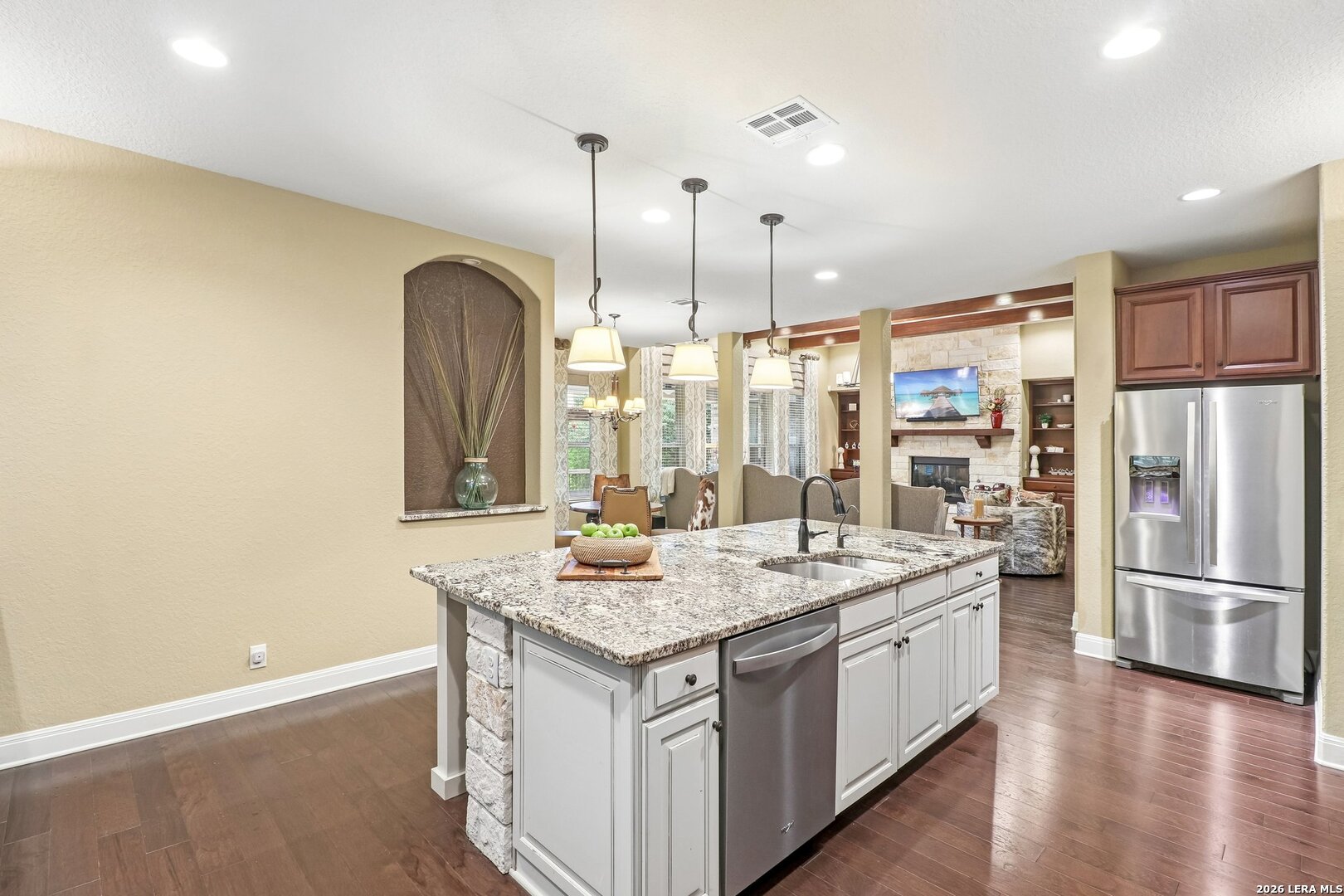 28718 Front Gate Boerne, TX 78015 - Photo 16 of 41