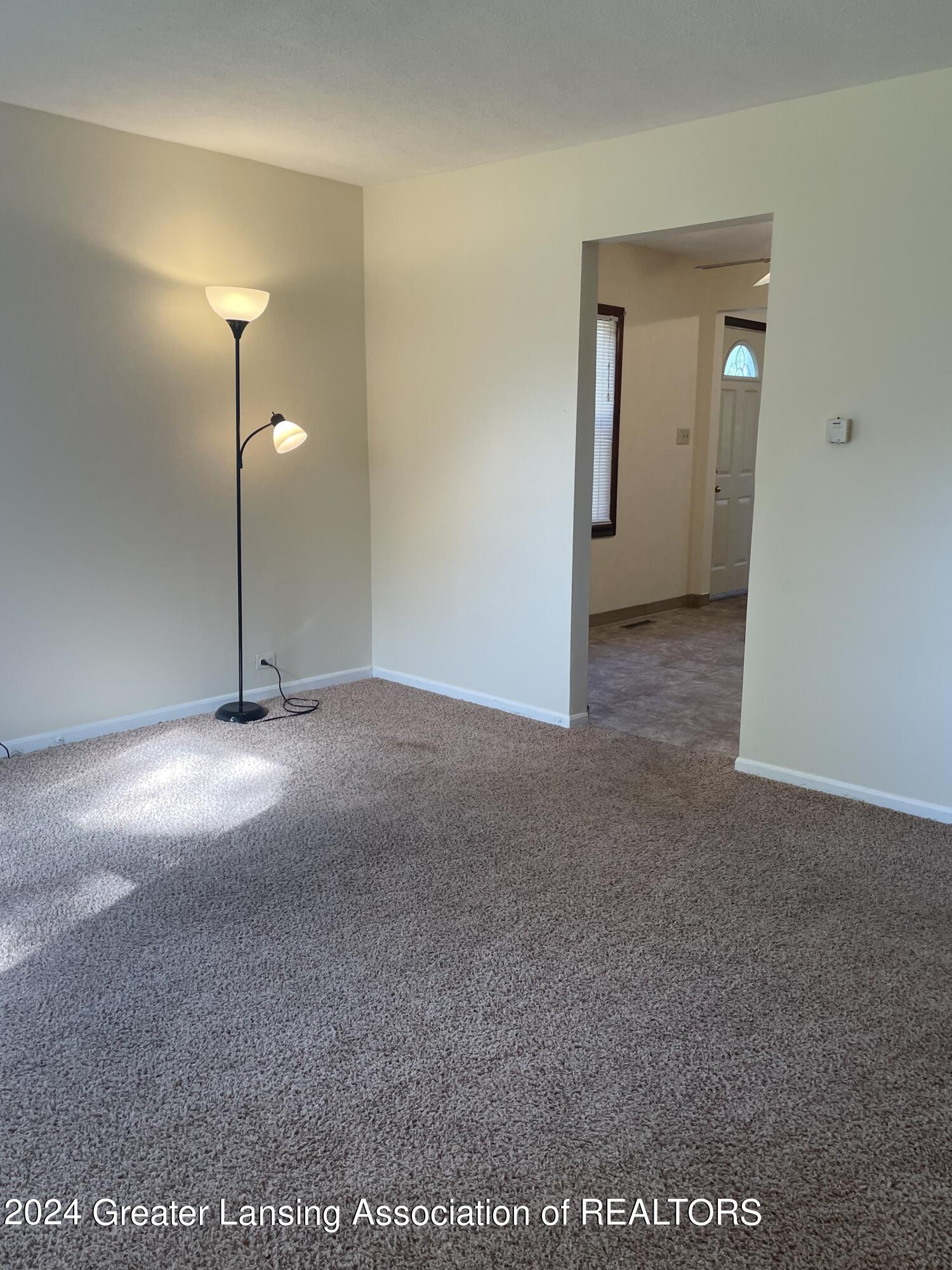 3129 Ingham Street Lansing, MI 48911 - Photo 6 of 27 7