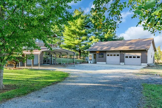 $374,900 | 137 J D Ring Road, Hillsboro, TN 37342