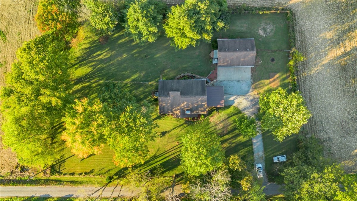 137 J D Ring Road Hillsboro, TN 37342 - Photo 44 of 49 view of a house with a yard