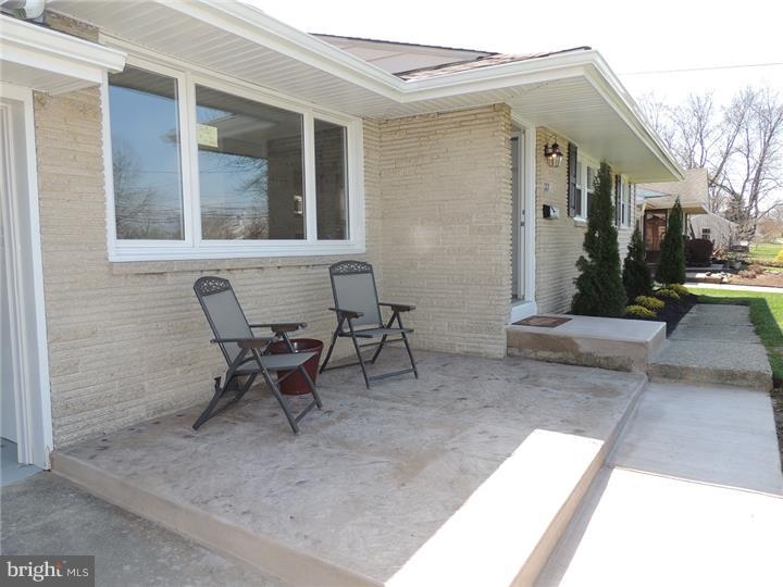33 South Bell Road Bellmawr, NJ 08031 - Photo 2 of 14 Patio