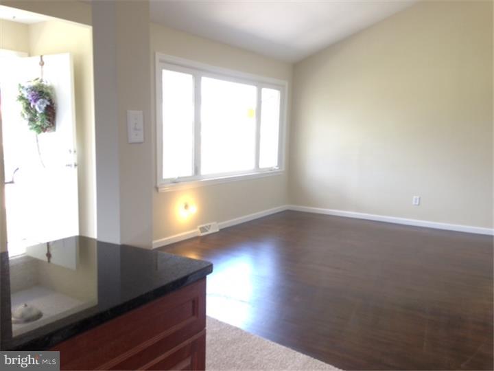 33 South Bell Road Bellmawr, NJ 08031 - Photo 3 of 14 Living Room
