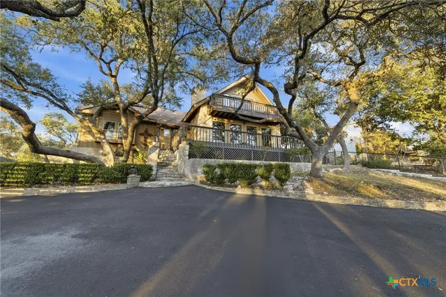 $529,000 | 1072 Summit Bluff, Canyon Lake, TX 78133
