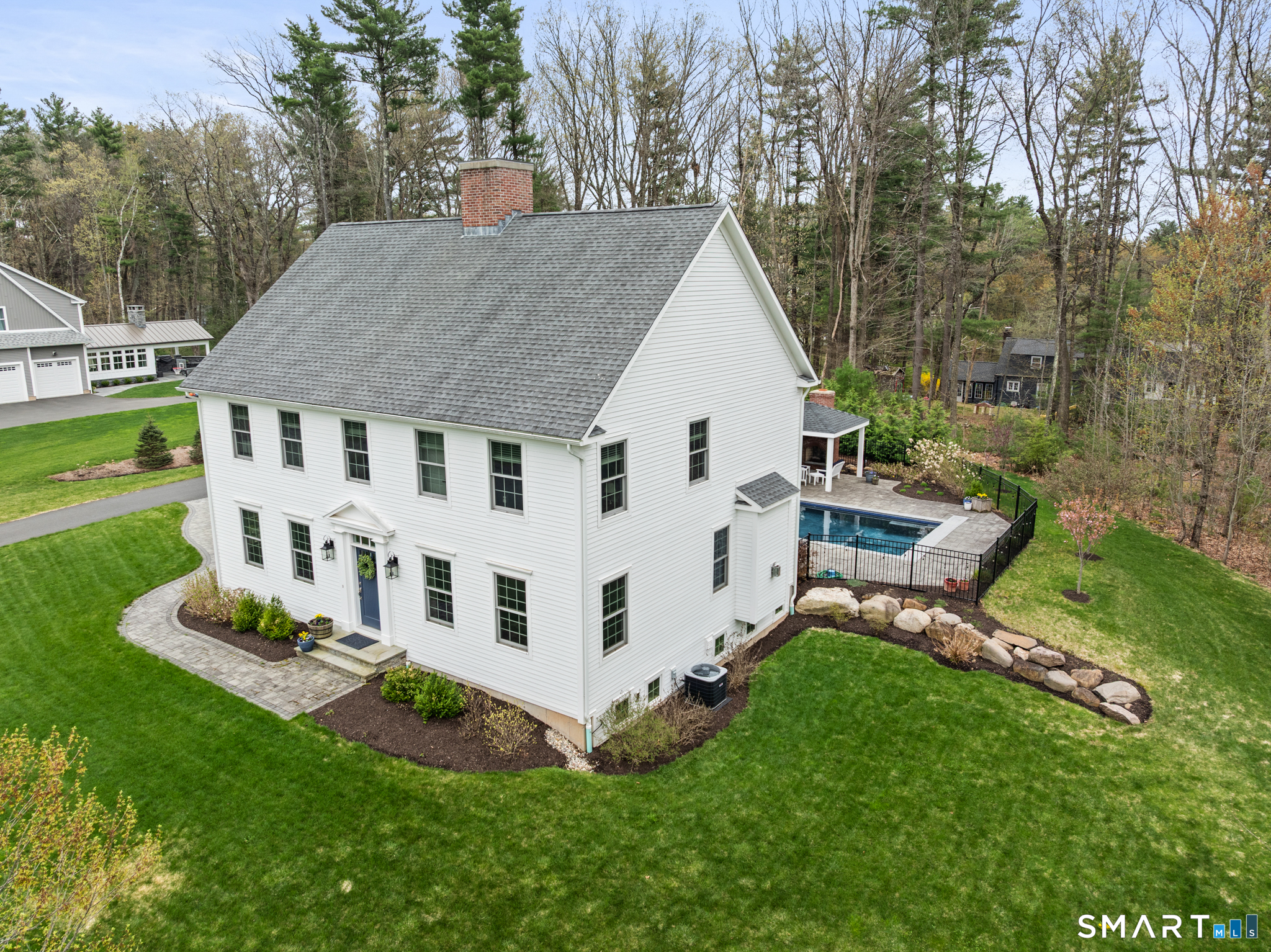 2 Murphys Turn Simsbury, CT 06070 - Photo 2 of 40