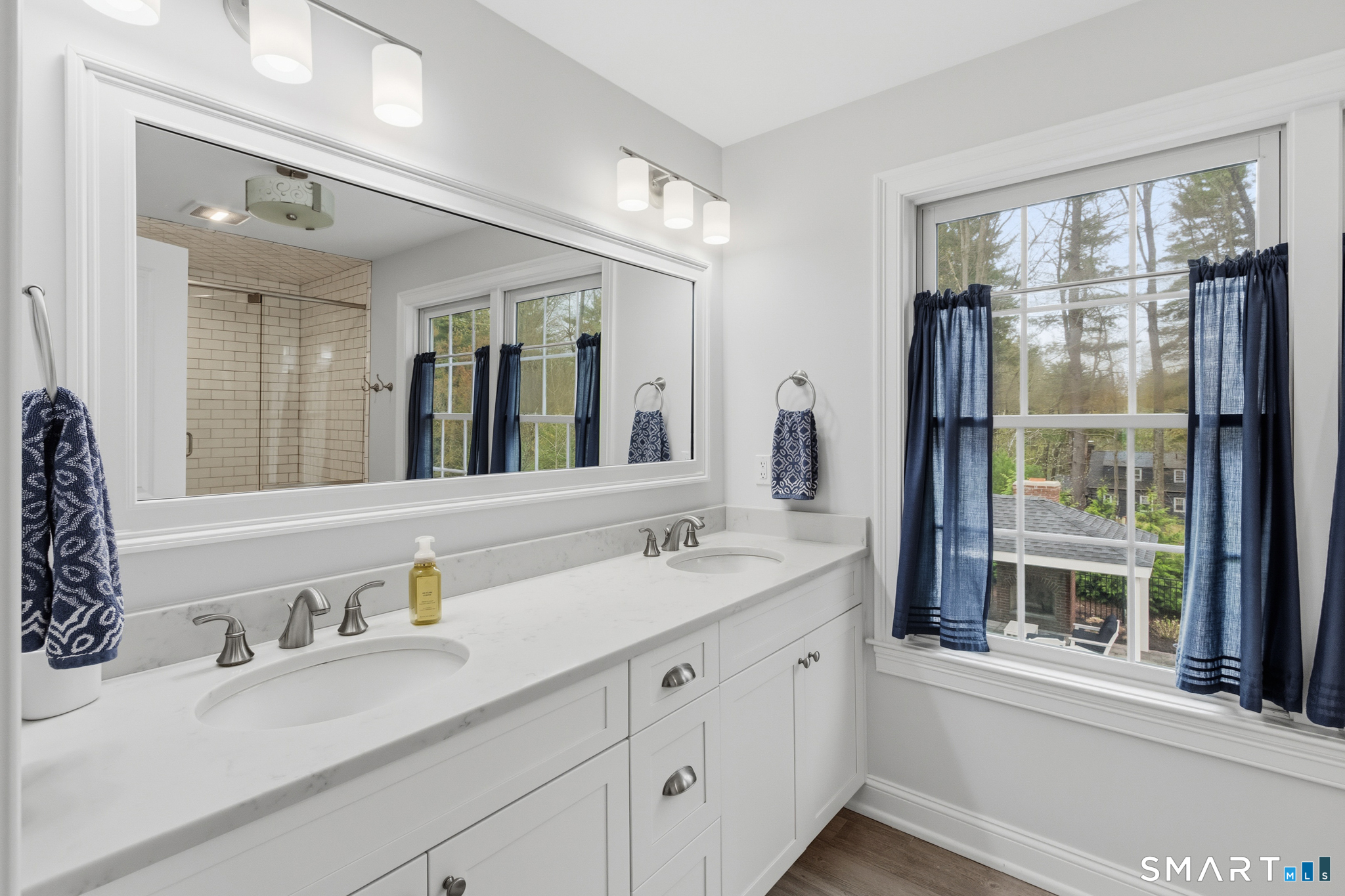 2 Murphys Turn Simsbury, CT 06070 - Photo 29 of 40