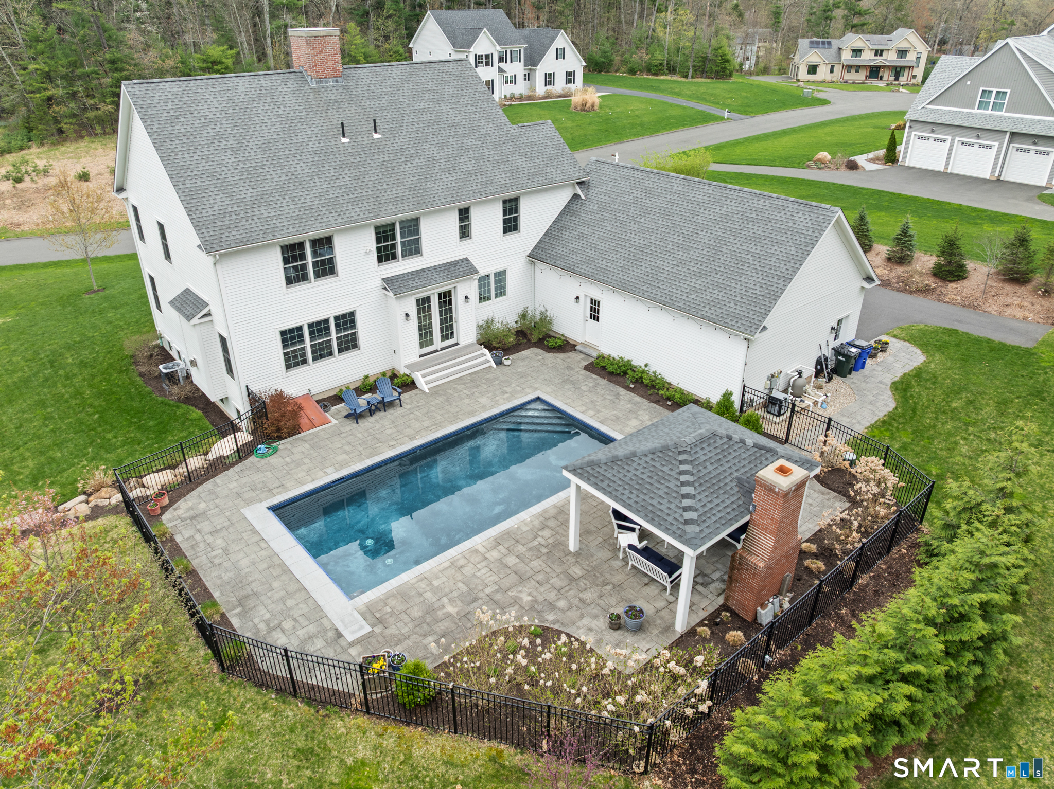 2 Murphys Turn Simsbury, CT 06070 - Photo 39 of 40