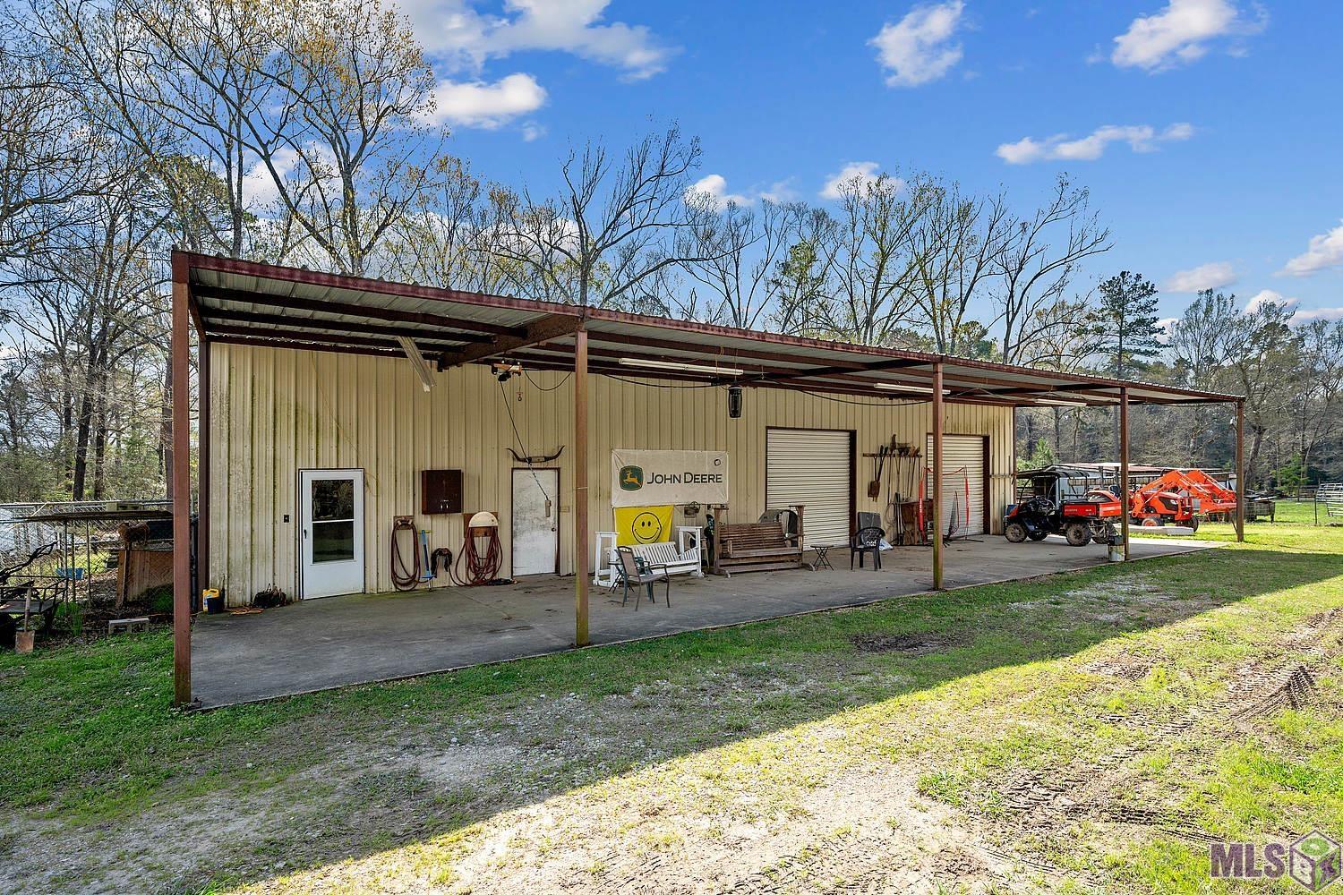 15150 Port Hudson-Pride Road Pride, LA 70770 - Photo 3 of 13 Gallery Image 3