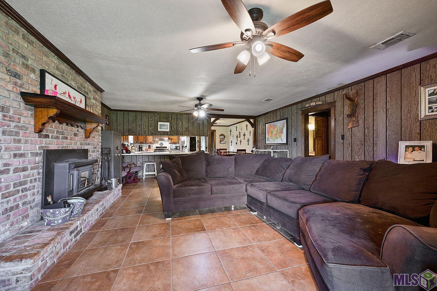 15150 Port Hudson-Pride Road Pride, LA 70770 - Photo 8 of 13 Gallery Image 8