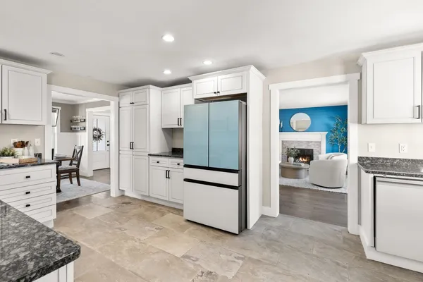 $1,295,000 | 35 Winterberry Lane, Stratham, NH 03885