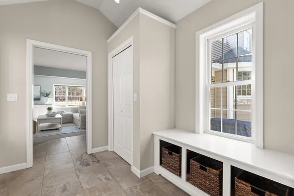 $1,295,000 | 35 Winterberry Lane, Stratham, NH 03885