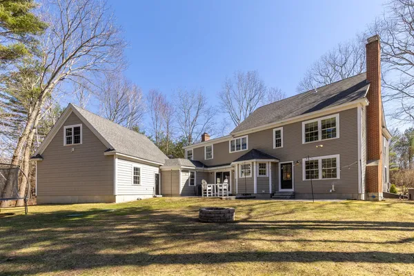 $1,295,000 | 35 Winterberry Lane, Stratham, NH 03885