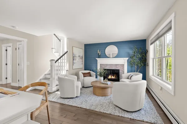 $1,295,000 | 35 Winterberry Lane, Stratham, NH 03885