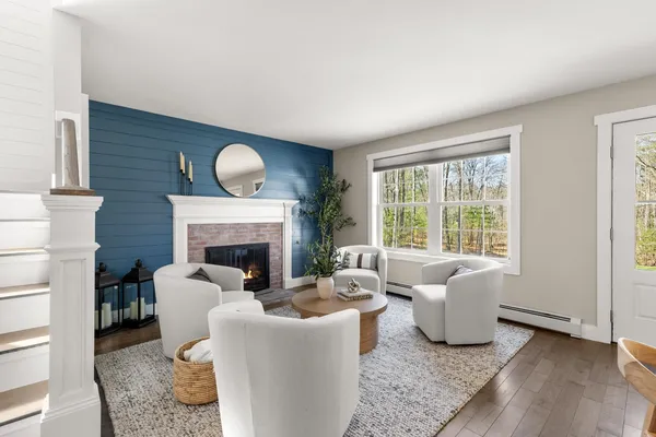 $1,295,000 | 35 Winterberry Lane, Stratham, NH 03885