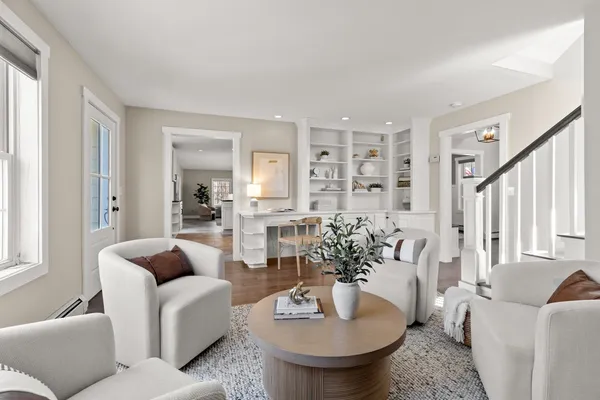 $1,295,000 | 35 Winterberry Lane, Stratham, NH 03885