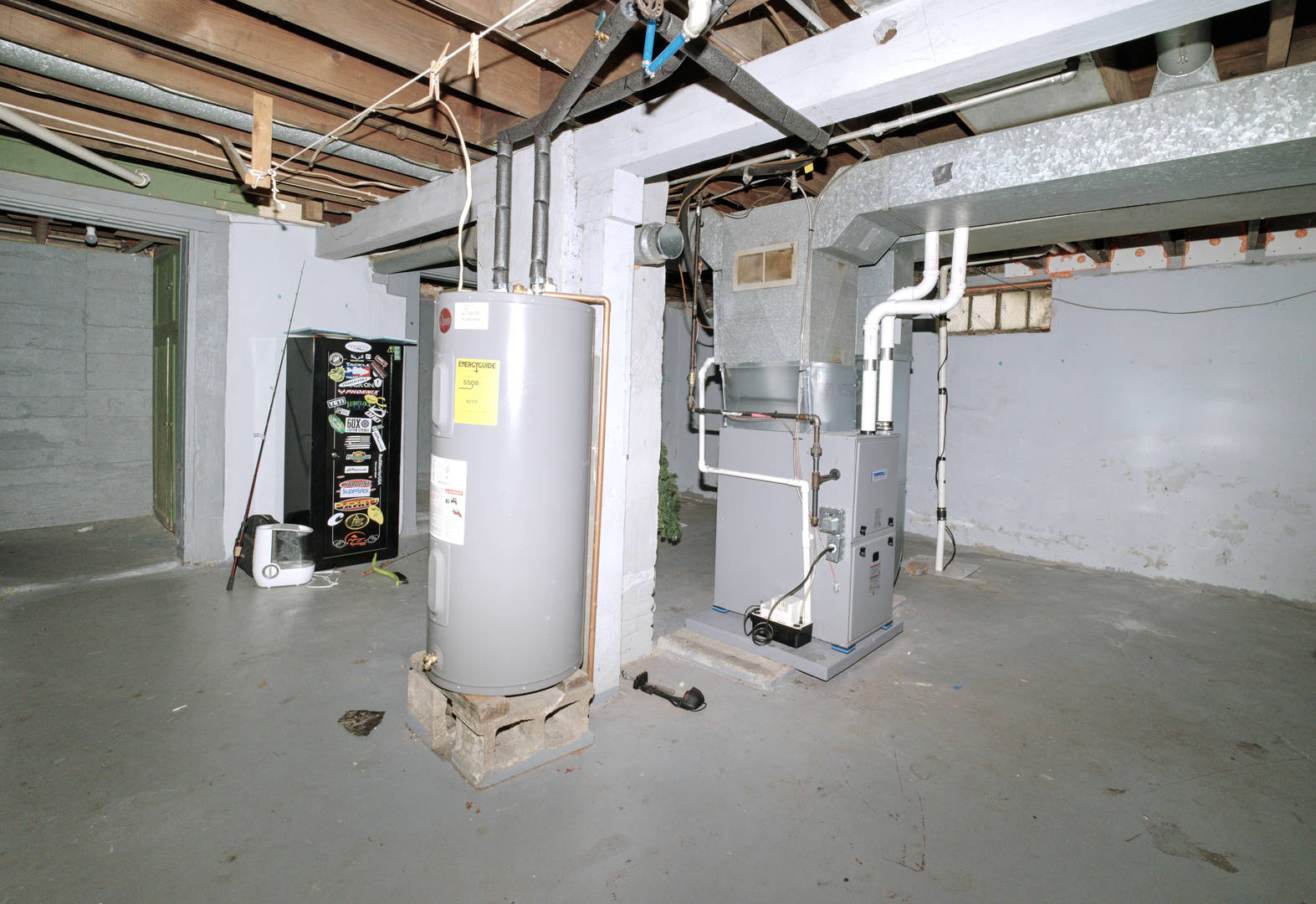 2108 Camanche Avenue Clinton, IA 52732 - Photo 21 of 22 a view of a room with gym equipment