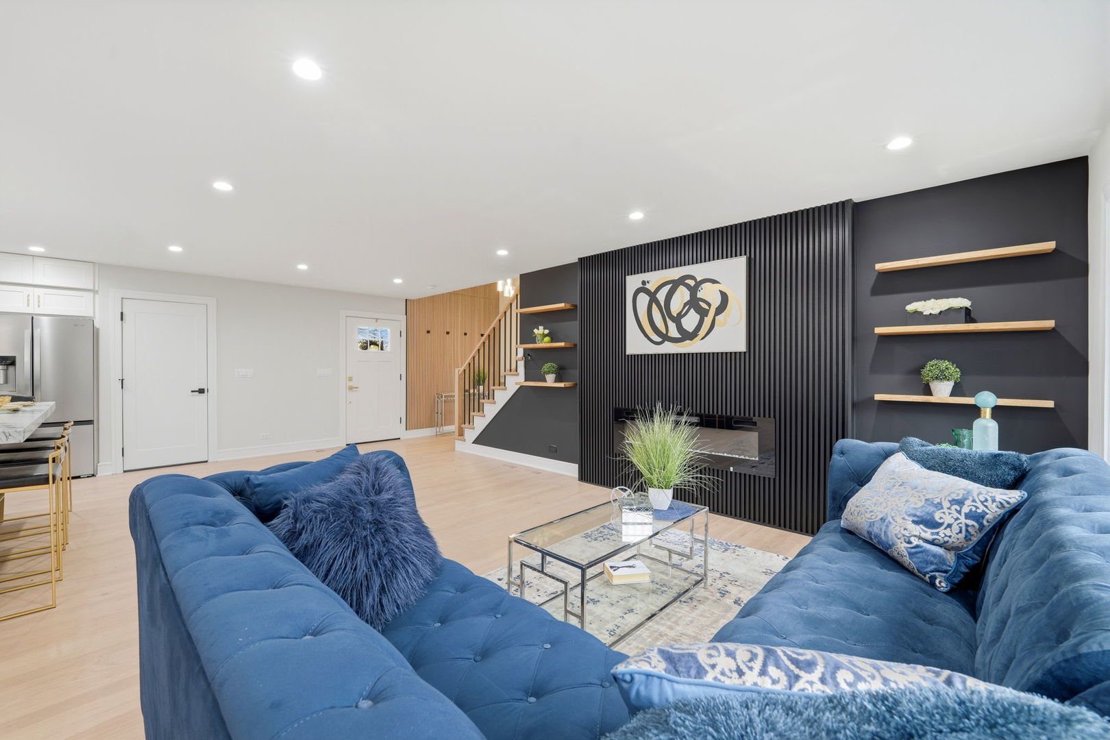 3509 Lawson Road Glenview, IL 60026 - Photo 9 of 24