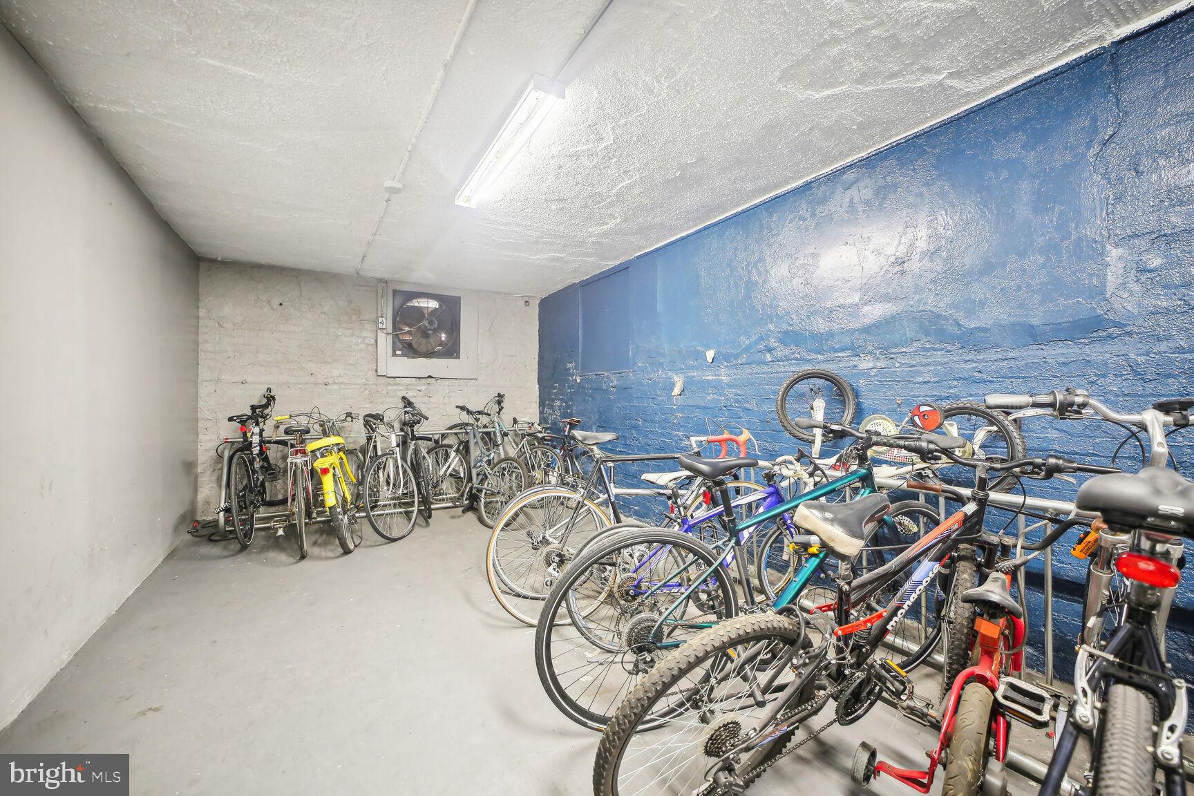 1451 Park Road Northwest, Unit 113 Washington, DC 20010 - Photo 37 of 50 a group of bicycles are parked