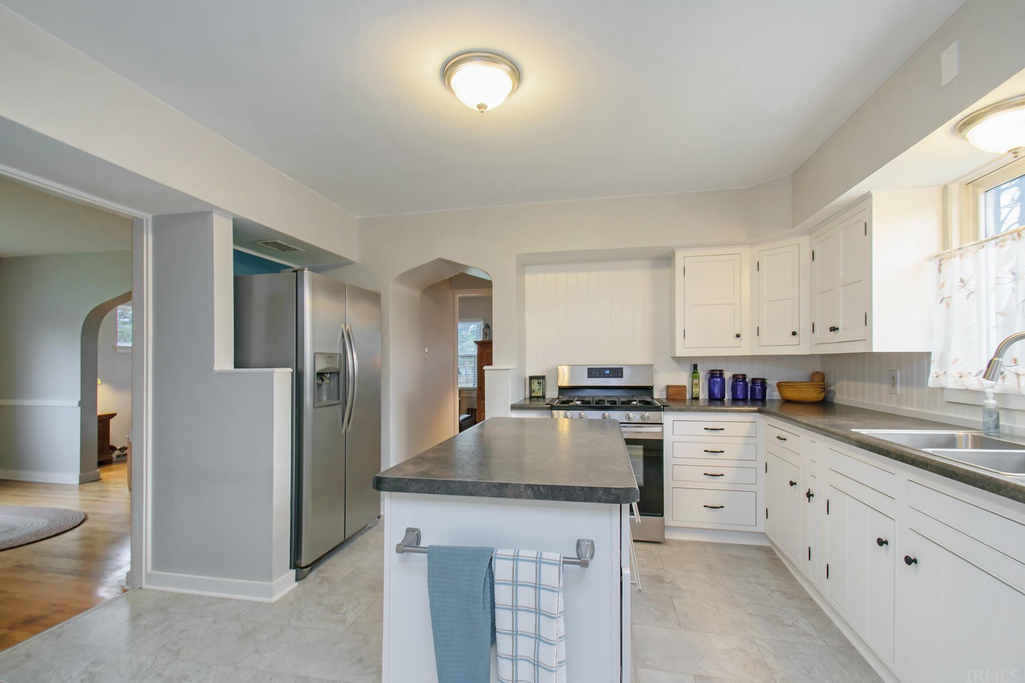 50637 Portage Road South Bend, IN 46628 - Photo 14 of 36 Gallery Image 14