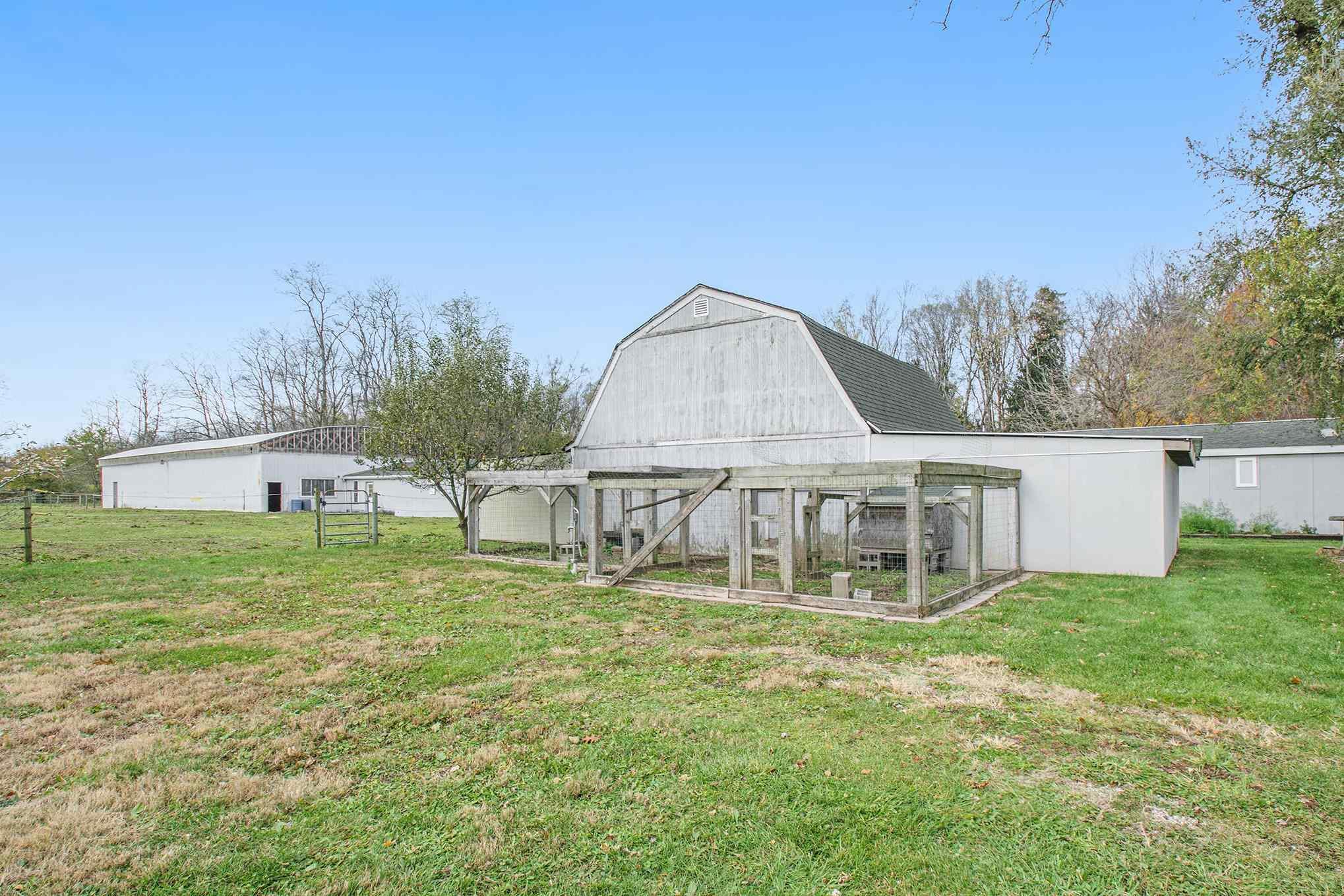 50637 Portage Road South Bend, IN 46628 - Photo 9 of 36 Gallery Image 9