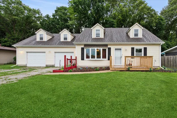 $289,000 | 371 West 550 North, Valparaiso, IN 46385