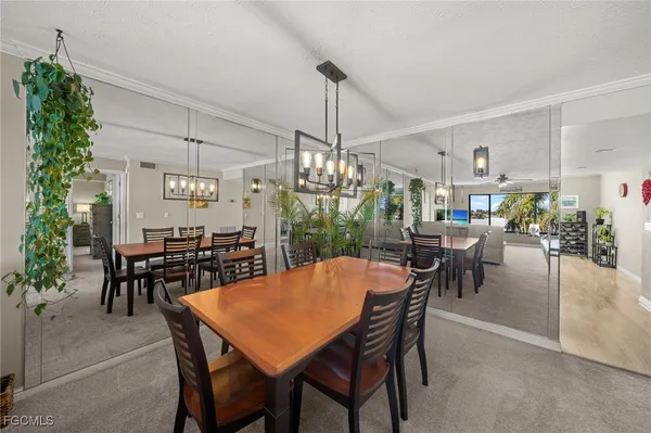 $400,000 | 4013 Southeast 20th Place, Unit 401, Cape Coral, FL 33904