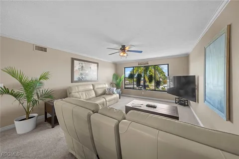 $400,000 | 4013 Southeast 20th Place, Unit 401, Cape Coral, FL 33904