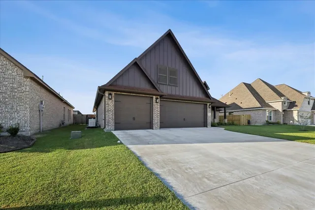 $524,000 | 9205 Chicory Street, Beaumont, TX 77713