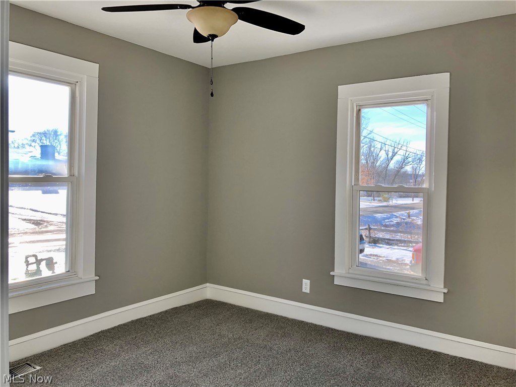386 Seville Road Wadsworth, OH 44281 - Photo 9 of 20 Gallery Image 9