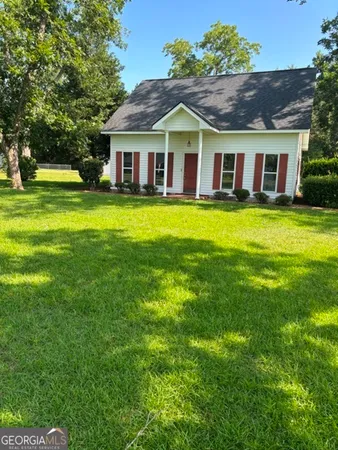 $225,000 | 29 Grove Lane, Claxton, GA 30417