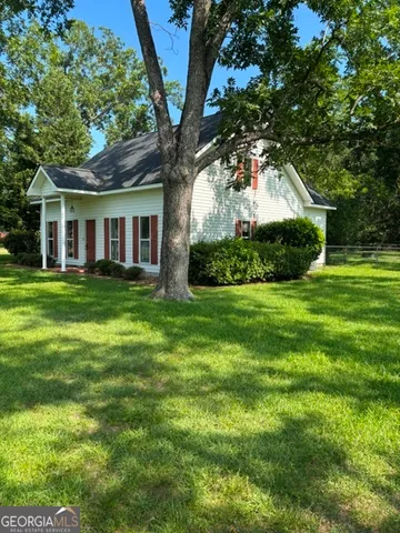 $225,000 | 29 Grove Lane, Claxton, GA 30417