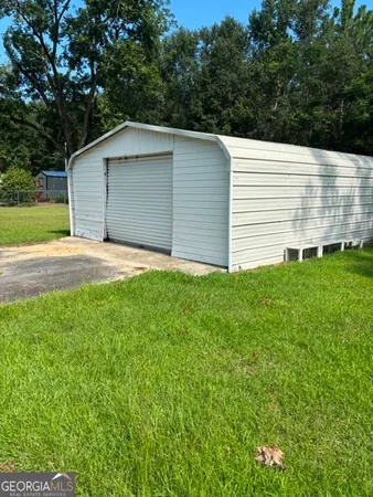 $225,000 | 29 Grove Lane, Claxton, GA 30417
